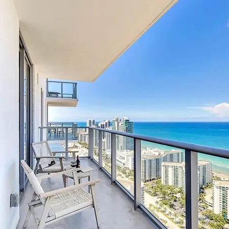 Exclusive Condo - Near Beach - Free Valet Parking